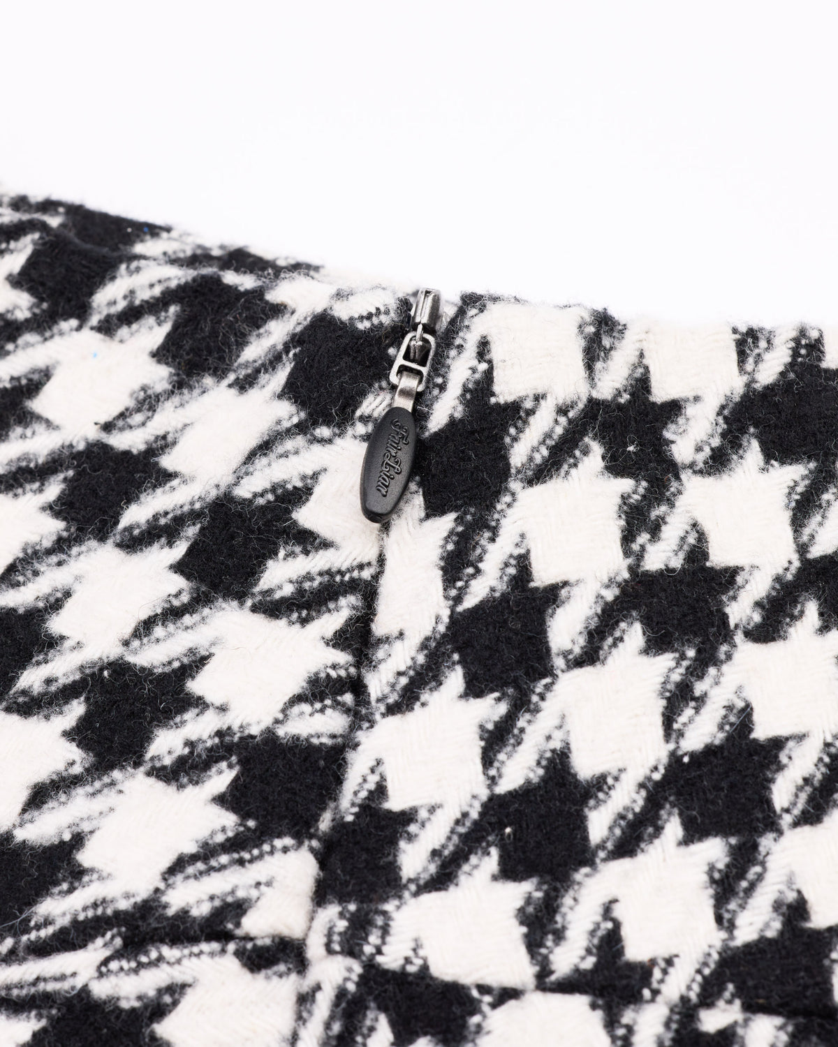 Women's houndstooth mini skirt by Fairliar
